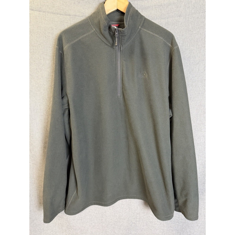 The North Face Mens XL Gray Grid Fleece Quarter Zip Pullover